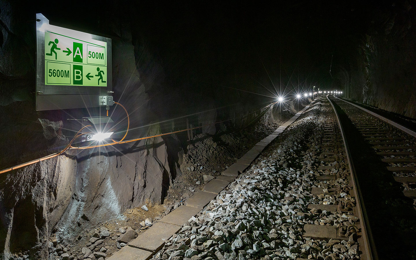 Merking av rømningsvei i togtunnel